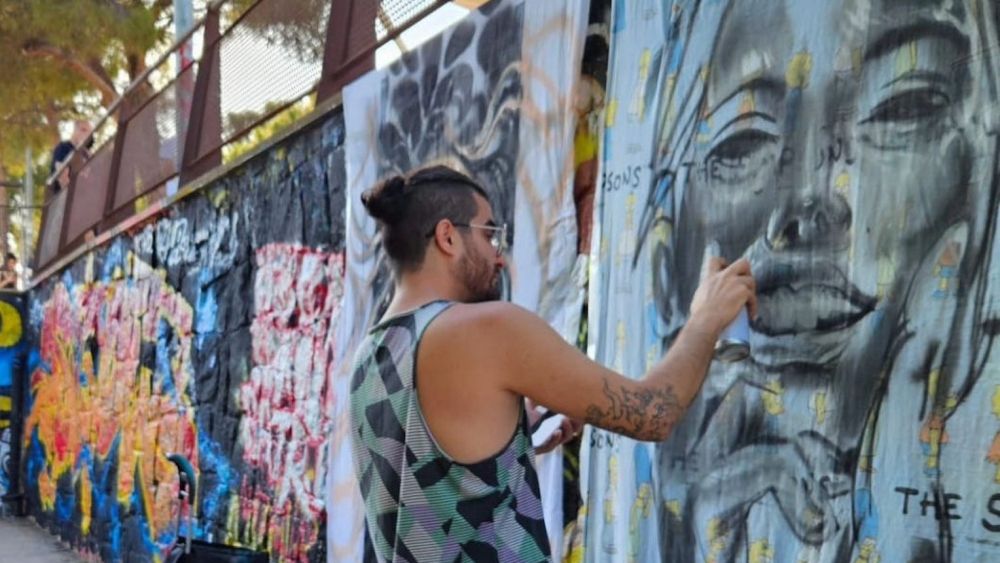 Artista urbano en Alacant Desperta Artista urbano en Alacant Desperta