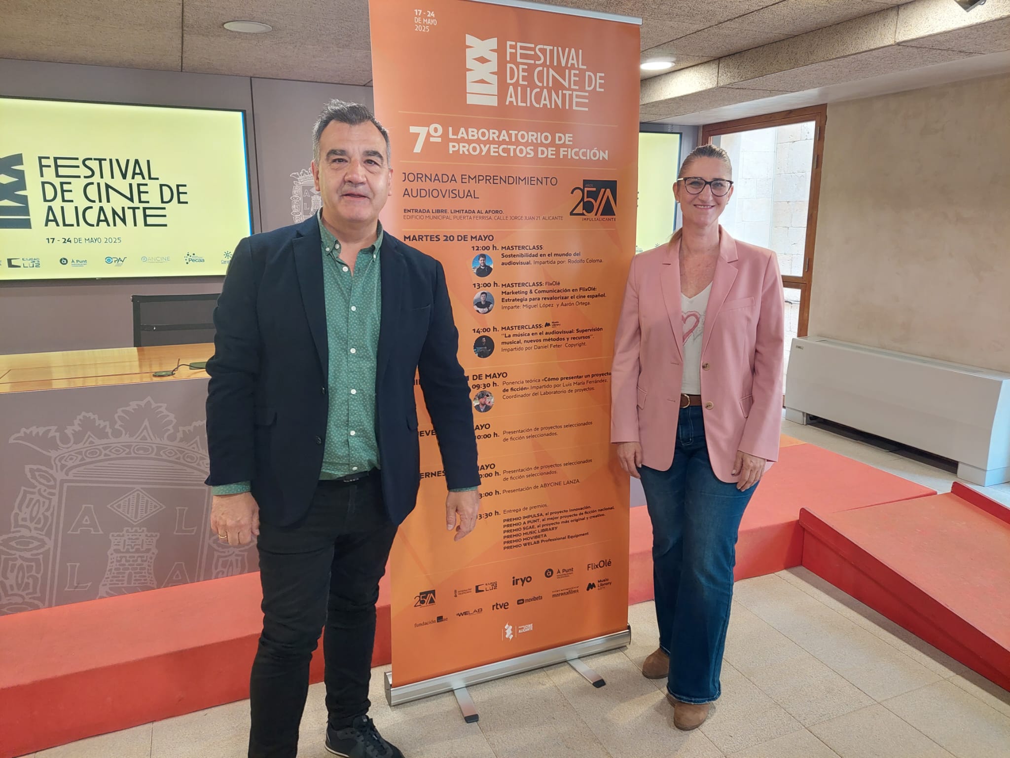 Mari Carmen de España i Vicente Seva presenten el VII Laboratori de Projectes de Ficció d'Alacant