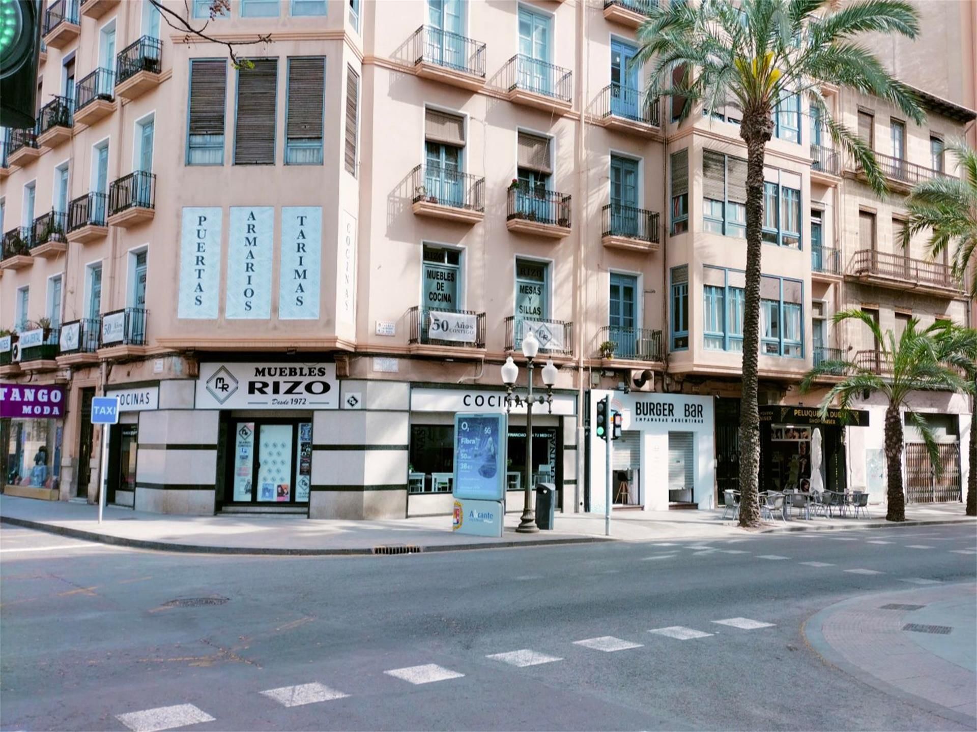 Carrer Calderón de la Barca al centre d'Alacant