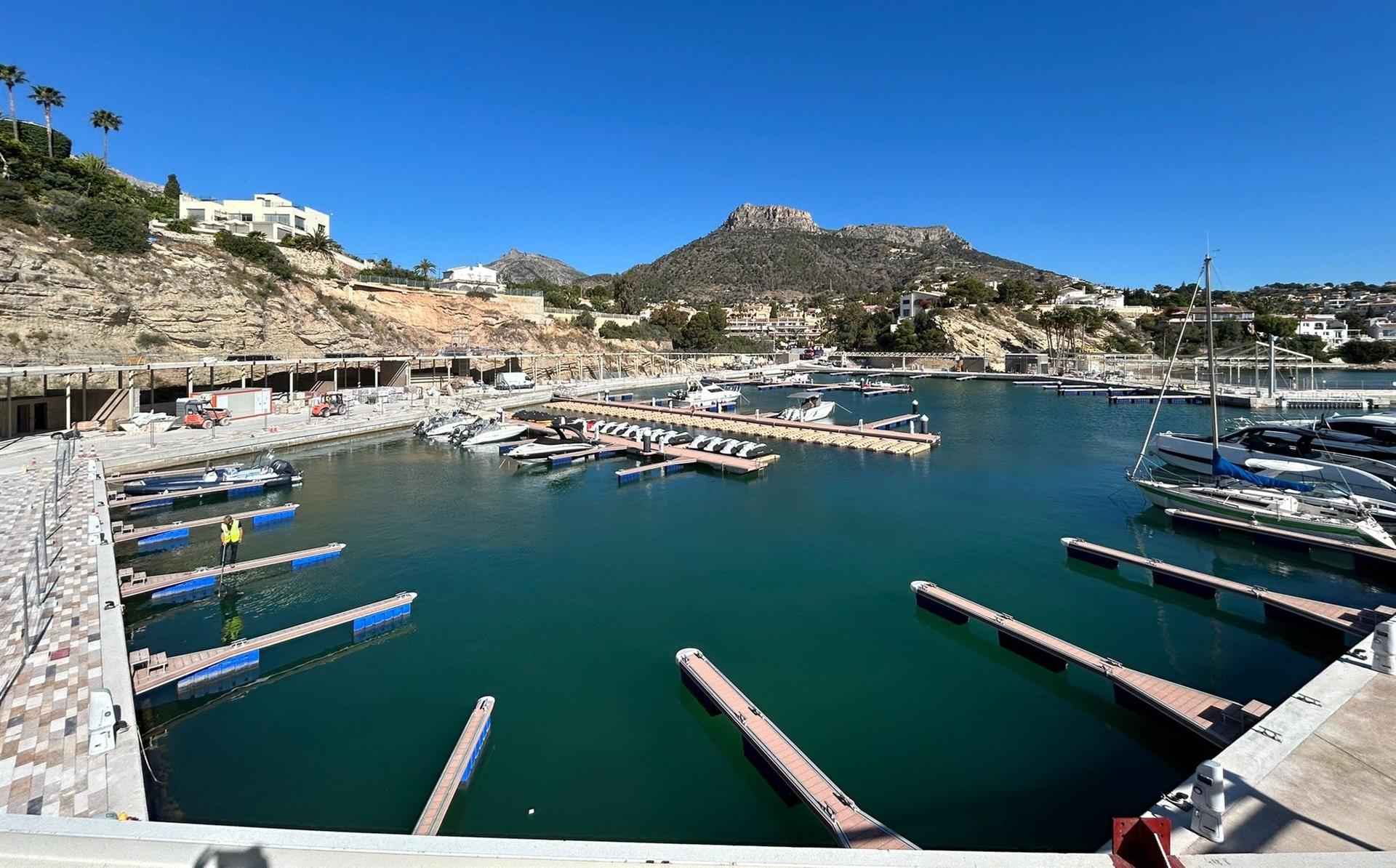 Puntos de atraque del Puerto Blanco de Calpe