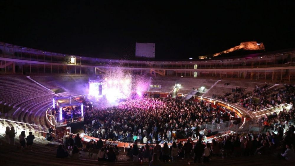 Fogueres Fest en la plaza de toros de Alicante