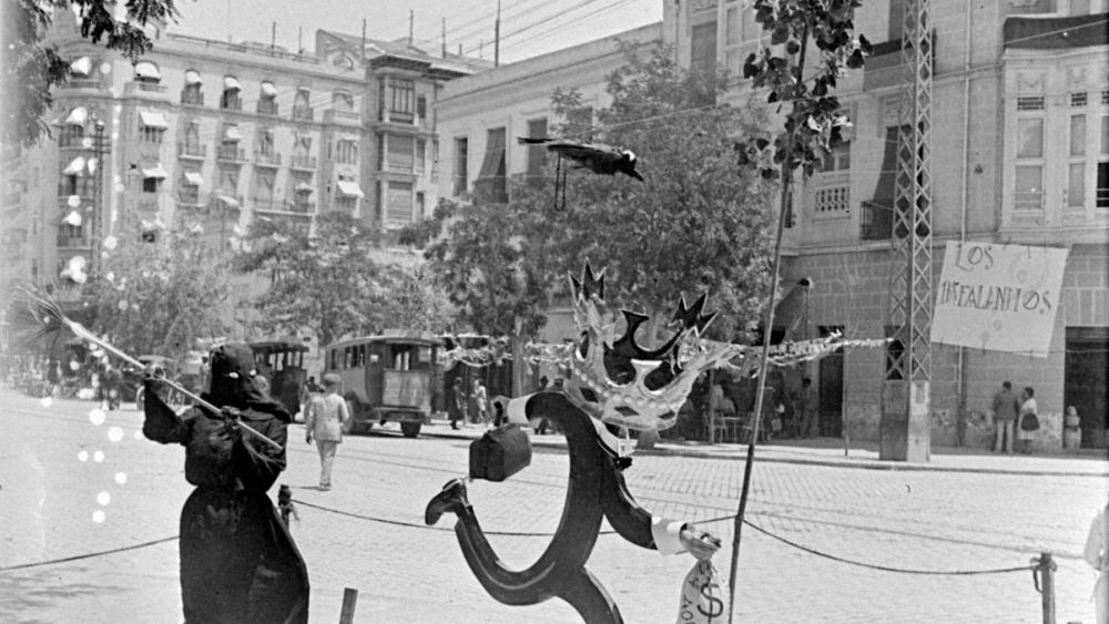 En 1931 se realizó el primer concurso del Ninot En 1931 se realizó el primer concurso del Ninot