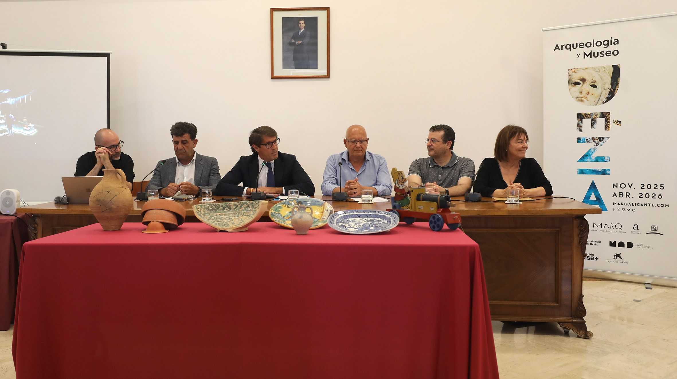 Presentació de l'exposició del MARQ amb el legal arqueològic de Dénia