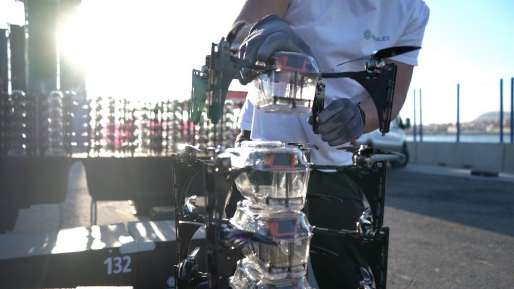 Drones utilizados en un espectáculo luminoso Foto Umiles Drones utilizados en un espectáculo luminoso Foto Umiles
