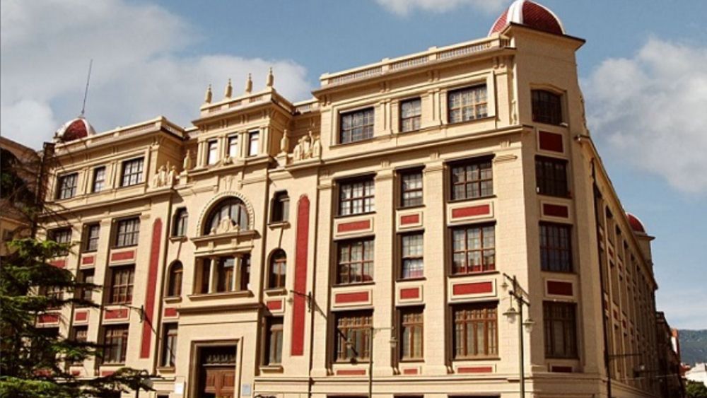 Fachada de la sede de la UA en Alcoy