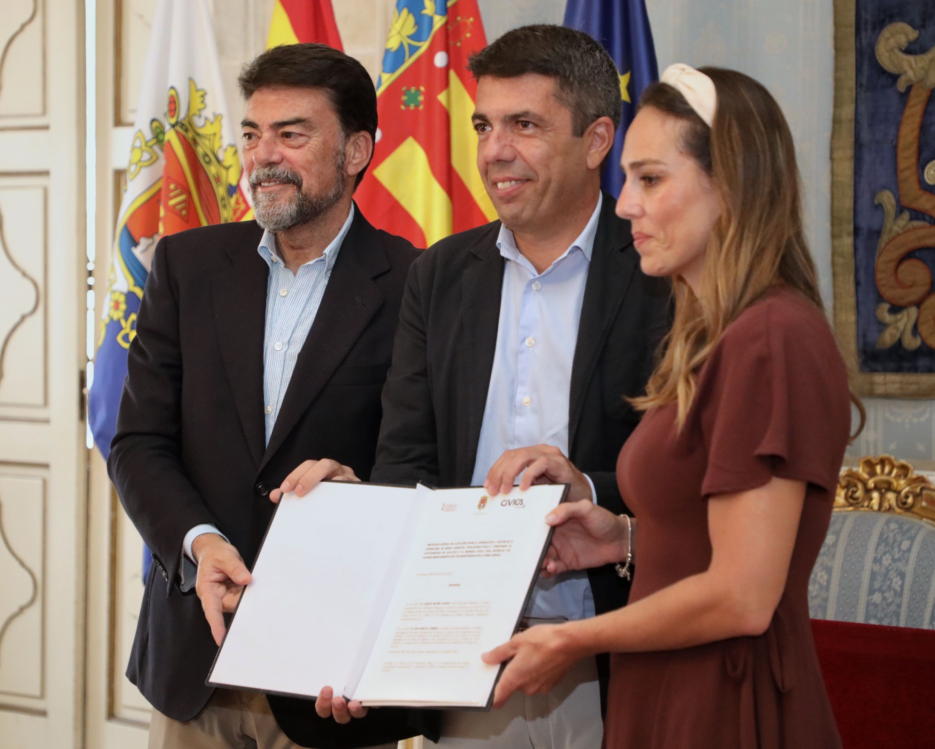 L'alcalde d'Alacant, Luis Barcala, junt amb el president de la Generalitat Valenciana