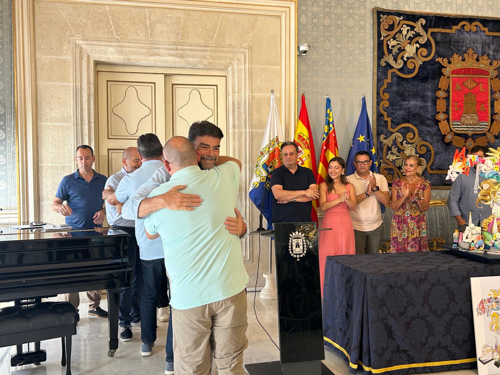 Anunci dels artistes de les Fogueres de 2026