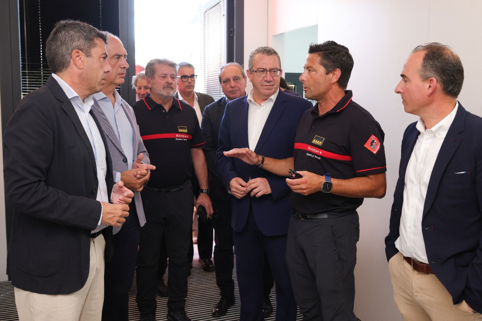 Carlos Mazón i Toni Pérez visiten el parc de bombers de Sant Vicent del Raspeig