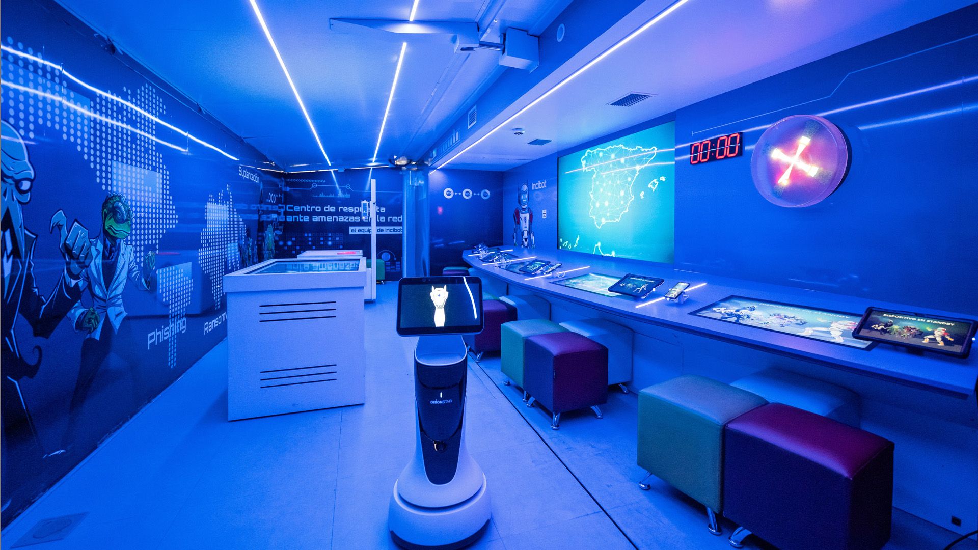 Experiencia interactiva para formarse en ciberseguridad en Benidorm