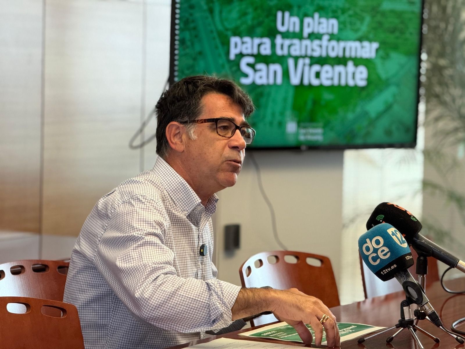 L'alcalde de Sant Vicent, Pachi Pascual, fa balanç dels projectes desenvolupats en els últims quatre mesos