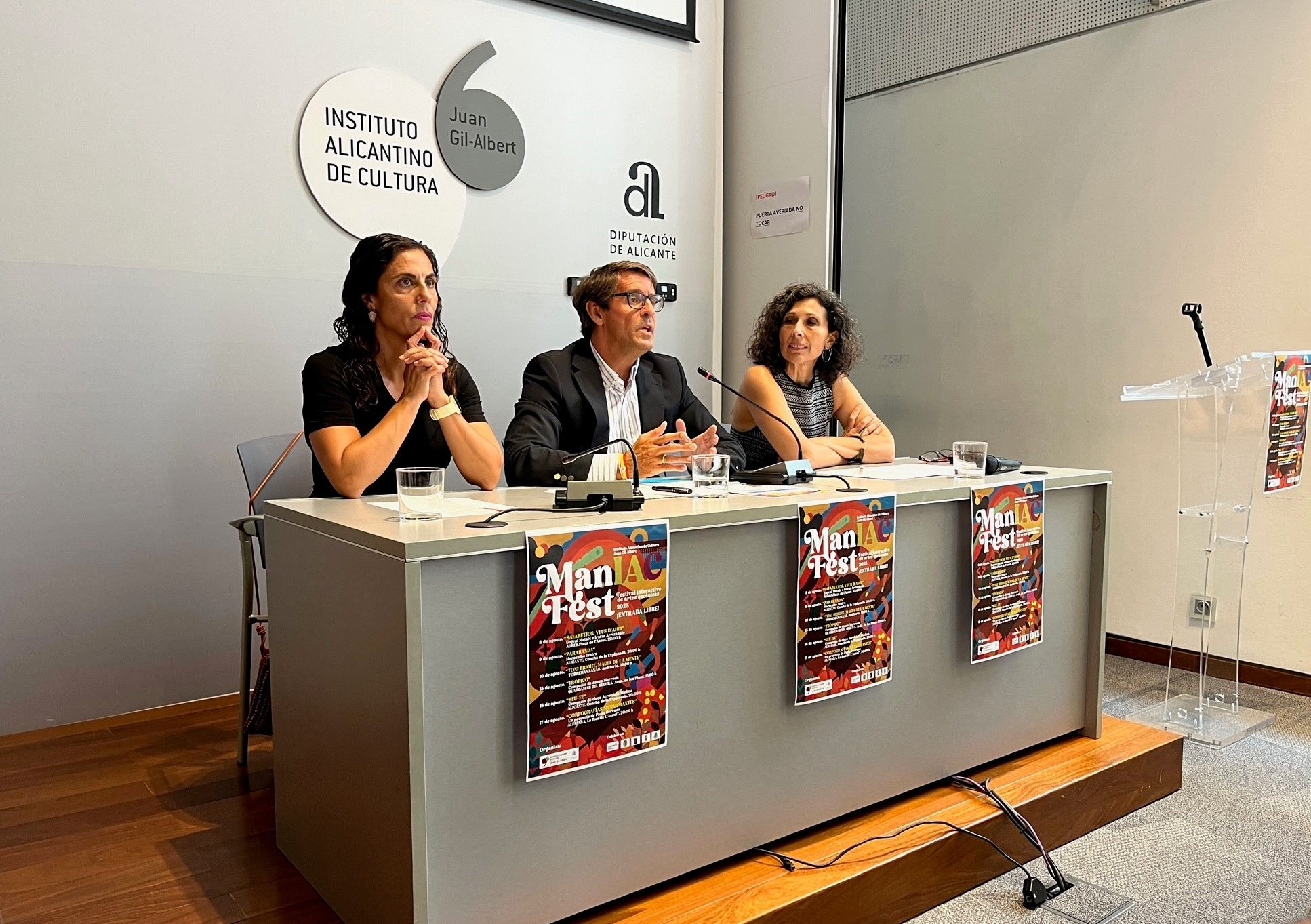 Presentacion Festival d'Arts Escenicas ManIAC Fest