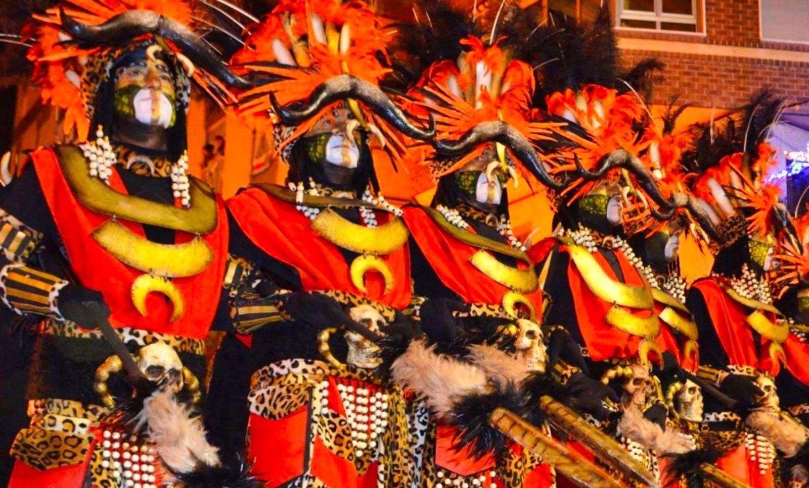 Desfile de Moros y Cristianos en Villena