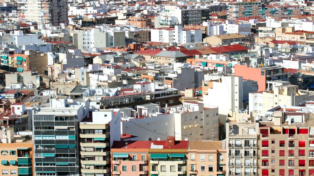 Vista panorámica de varias casas de Alicante (Foto: Getty) Vista panorámica de varias casas de Alicante (Foto: Getty)