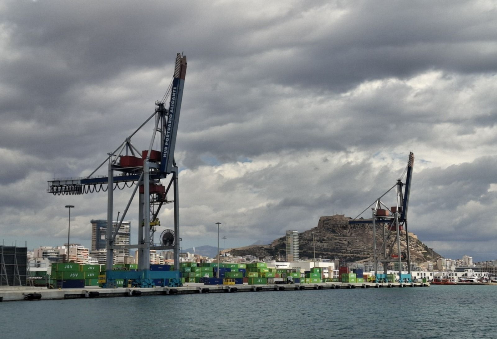 Zona logística del Puerto de Alicante