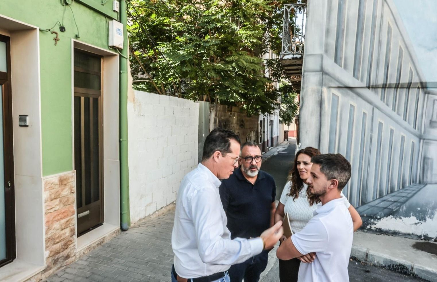 Obras en la calle La Purísima de Elda