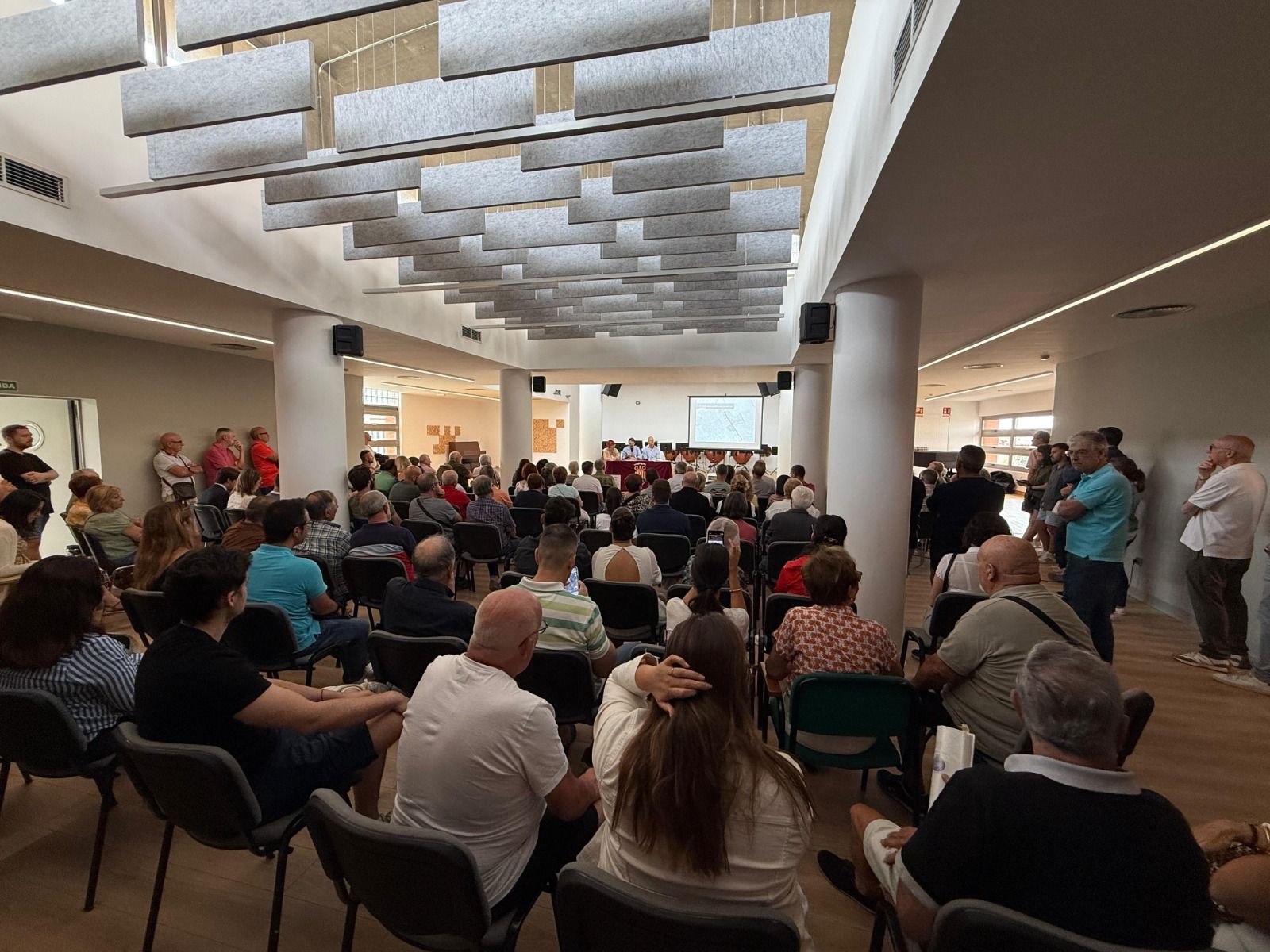 Jornada informativa sobre el plan de urbanización del sector Los Urbanos en San Vicente del Raspeig