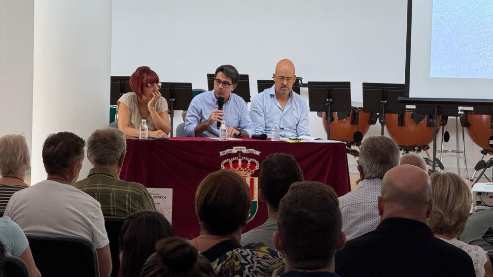 L'alcalde Pachi Pascual intervé en la jornada informativa sobre Los Urbanos a Sant Vicent del Raspeig
