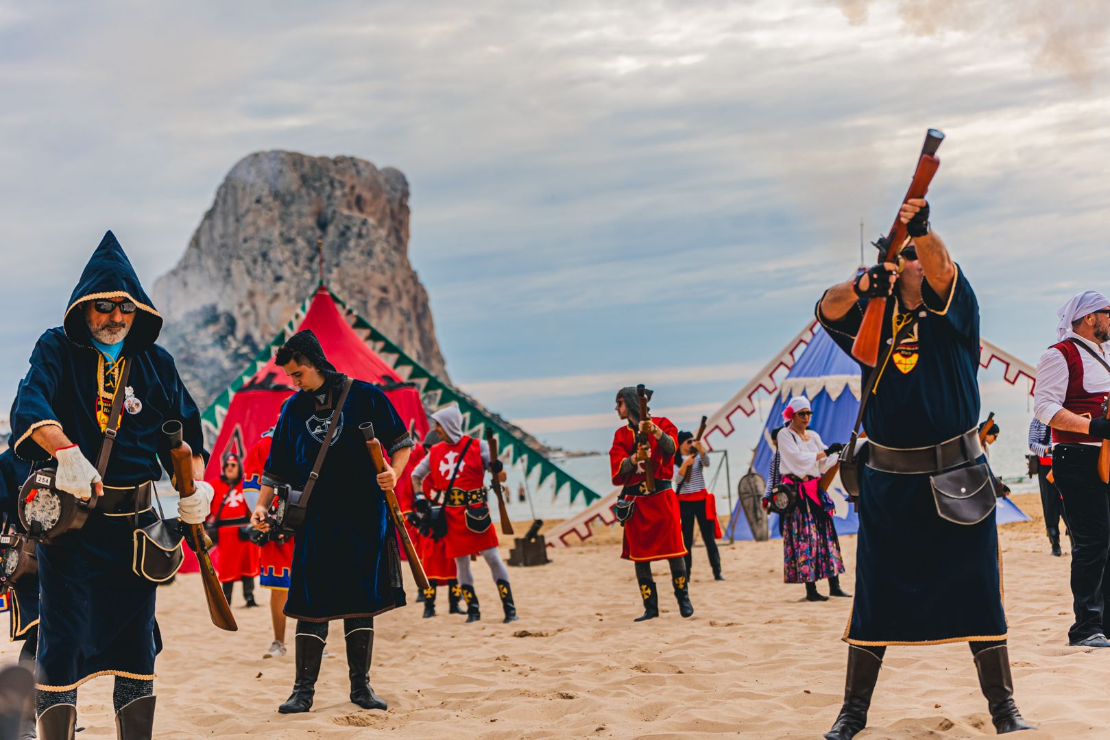 Desembarco en los Moros y Cristianos de Calpe