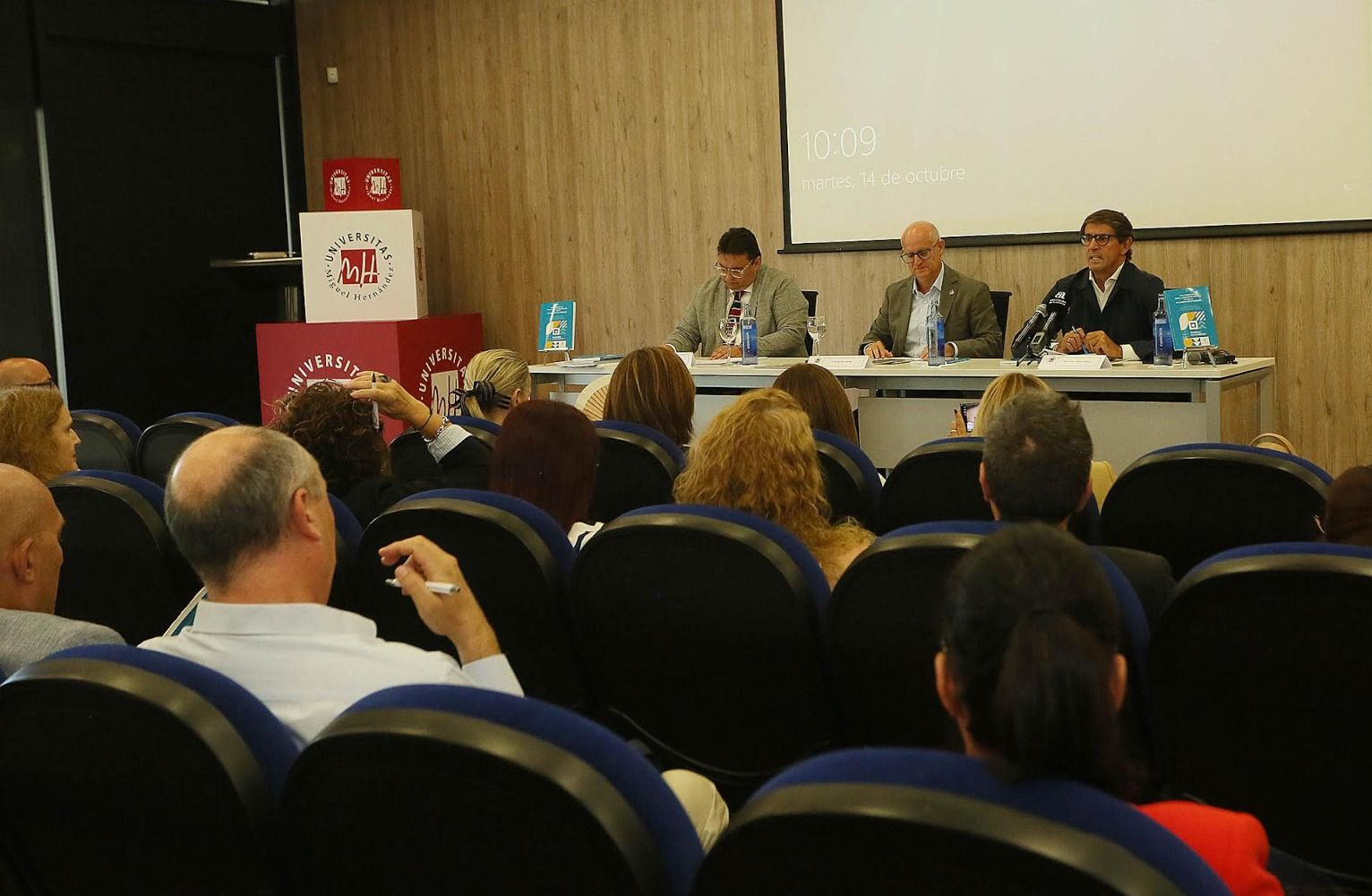 Presentació de la guia pràctica d'Estrangeria de la Diputació d'Alacant