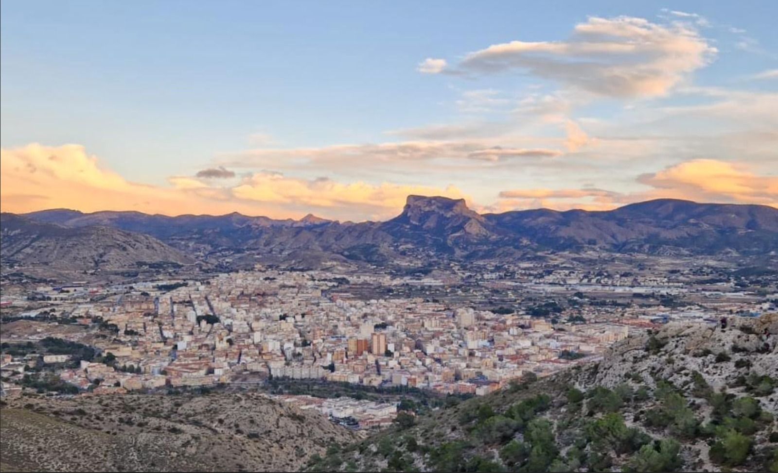 Vista aèria d'Elda des de Bolón