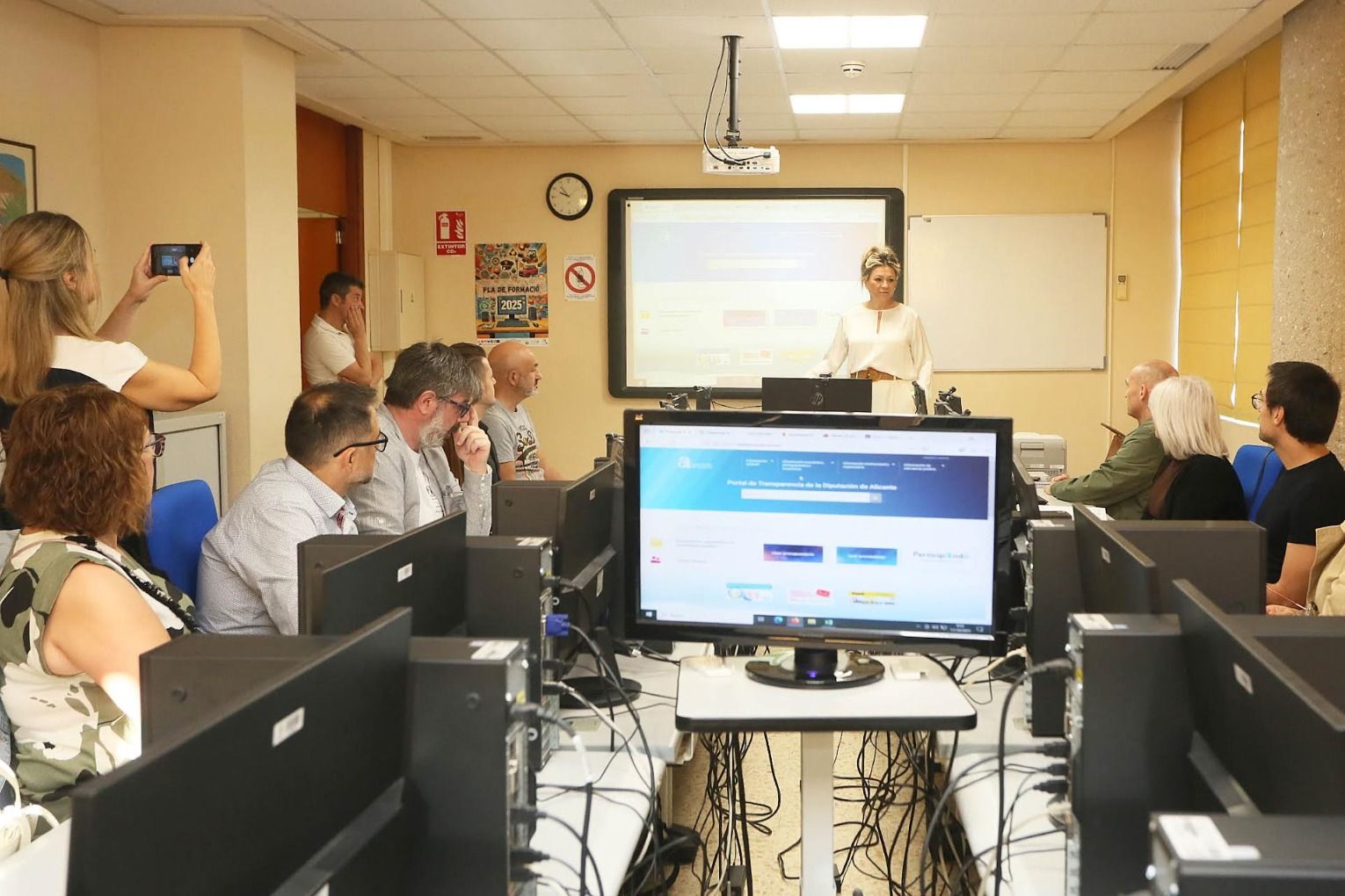 Curs de formació sobre transparència