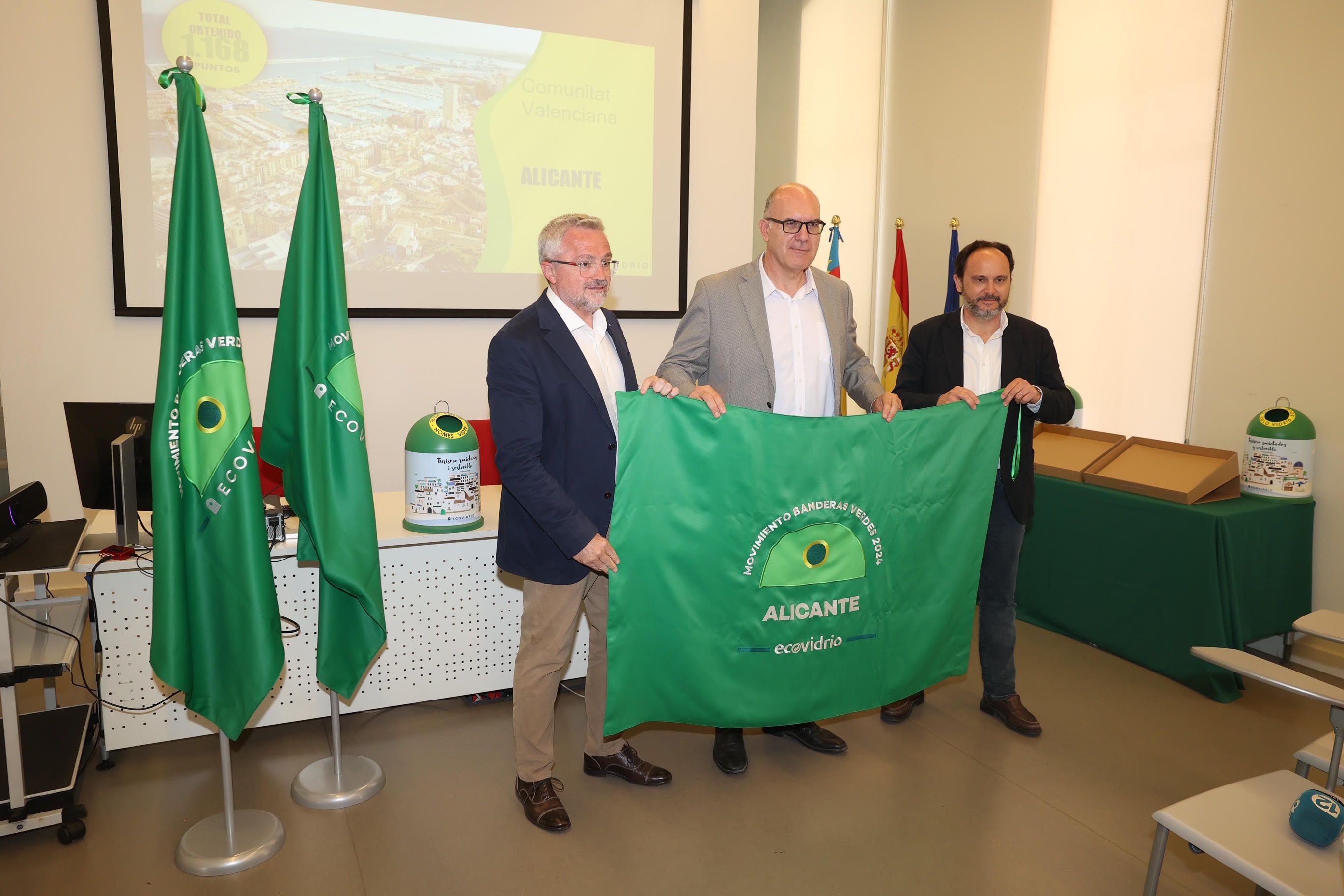 Entrega Bandera Verde CV a Alicante.