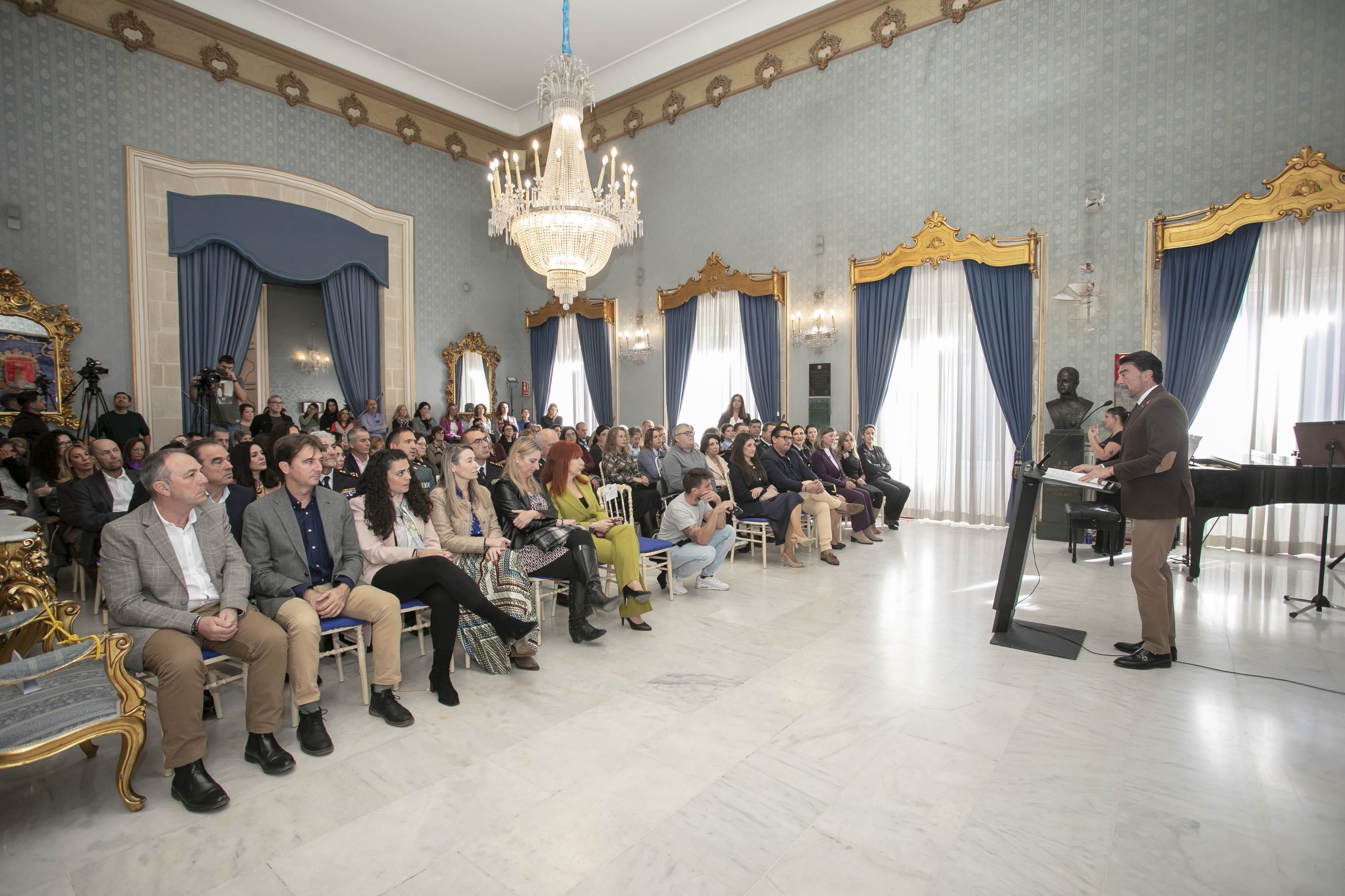 Acte institucional del 25N a Alacant Acte institucional del 25N a Alacant