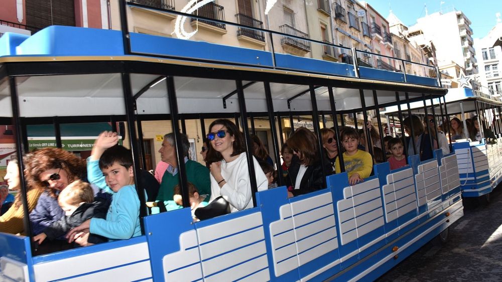 Tren nadalenc en la fira del torró de Xixona