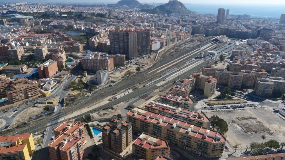 Imagen de archivo de la zona sobre la que se proyecta parte del Parque Central de Alicante