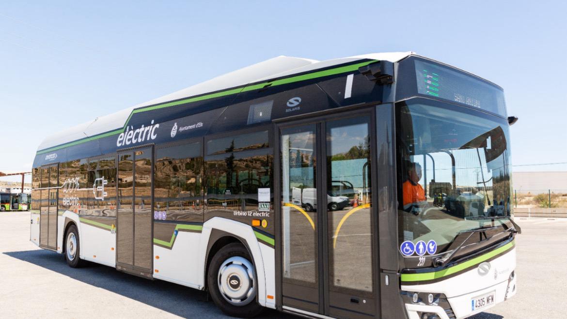 Autobús eléctrico de Elche en servicio Autobús eléctrico de Elche en servicio