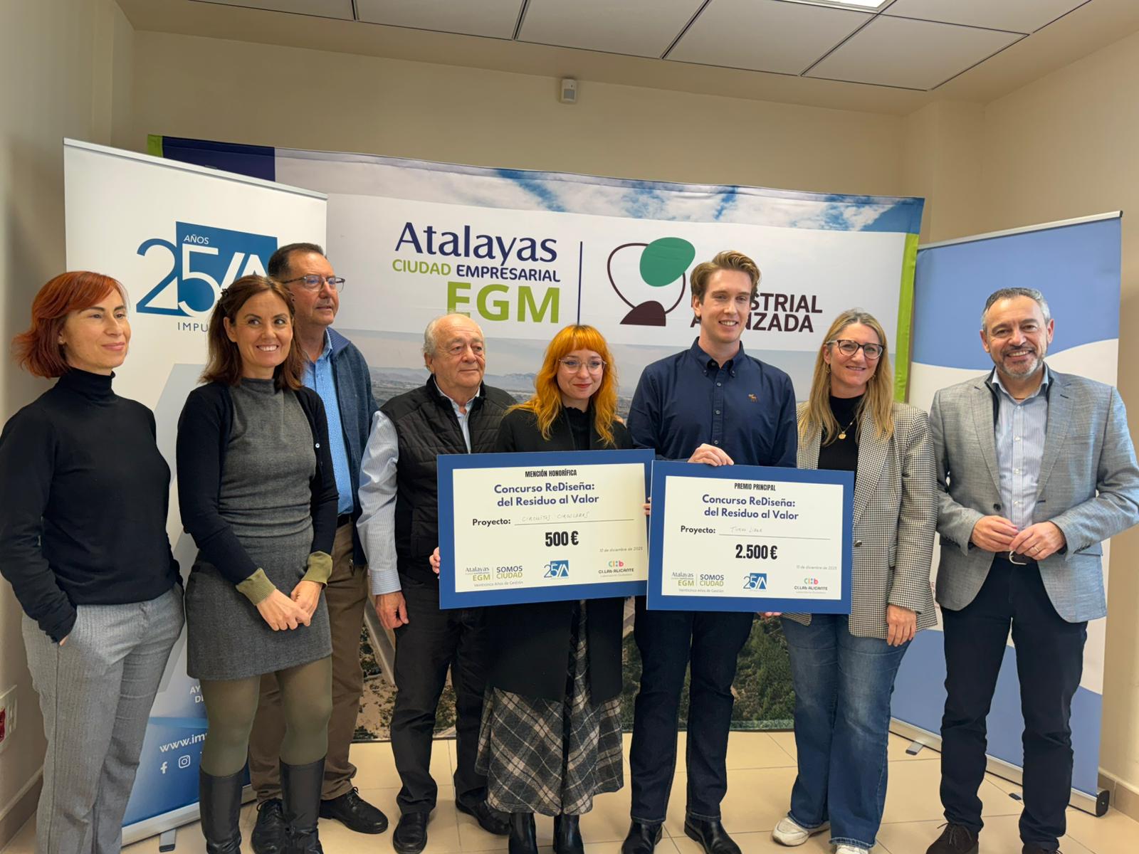 Impulsalicante premis ReDiseña de reciclatge de roba de treball en Las Atalayas