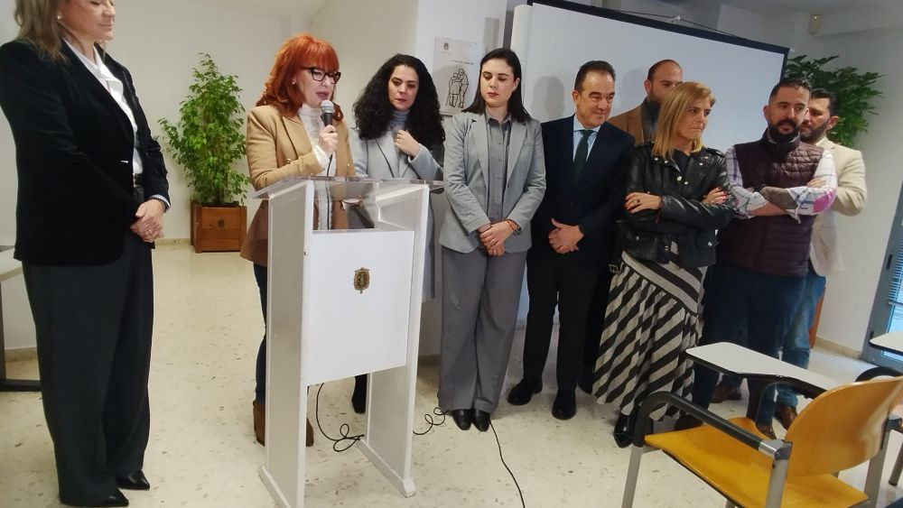 Inauguració del servici d'atenció a les persones cuidadores d'Alacant Inauguració del servici d'atenció a les persones cuidadores d'Alacant
