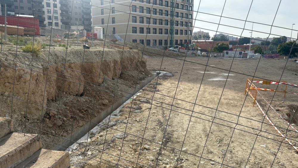 Obras de cimentación en el centro de salud del Pau 2 de Alicante