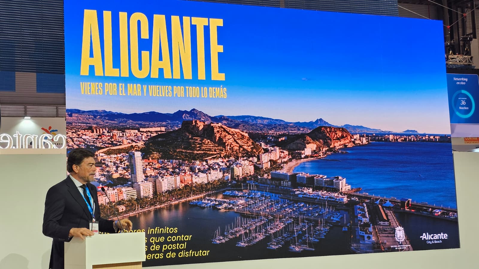 L'alcalde Luis Barcala intervé en la presentación d'Alacant en Fitur 2026