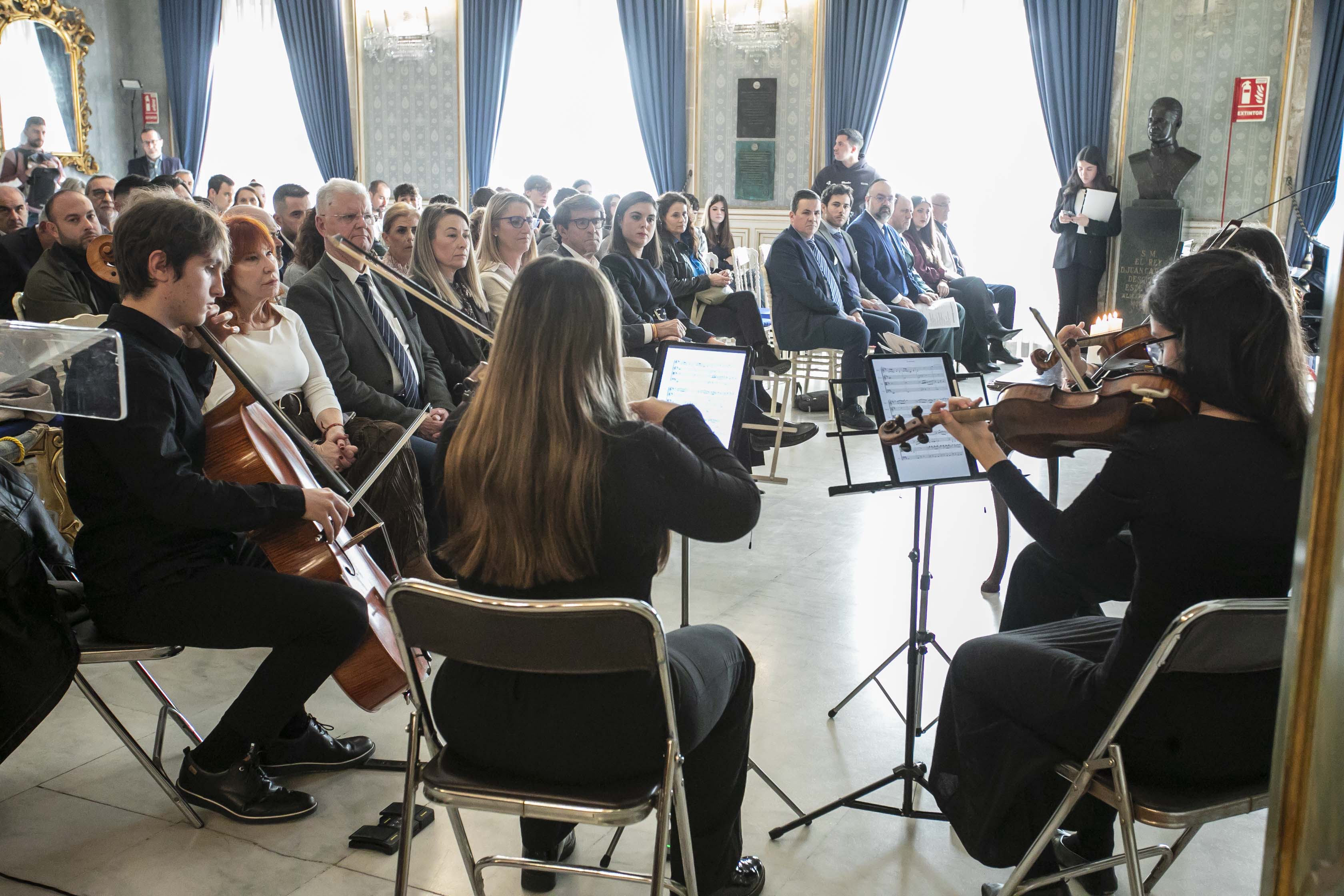 Acte d'homenatge a Alacant per les víctimes de l'Holocaust