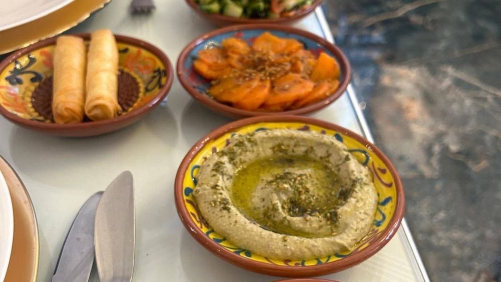 Alguns dels plats de Baalbec Restaurant Lounge a Alacant (Foto: Javier Pastor - Google Reviews)