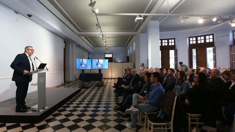 Presentació de l'informe sobre l'estat de la pesca d'arrossegament a Alacant