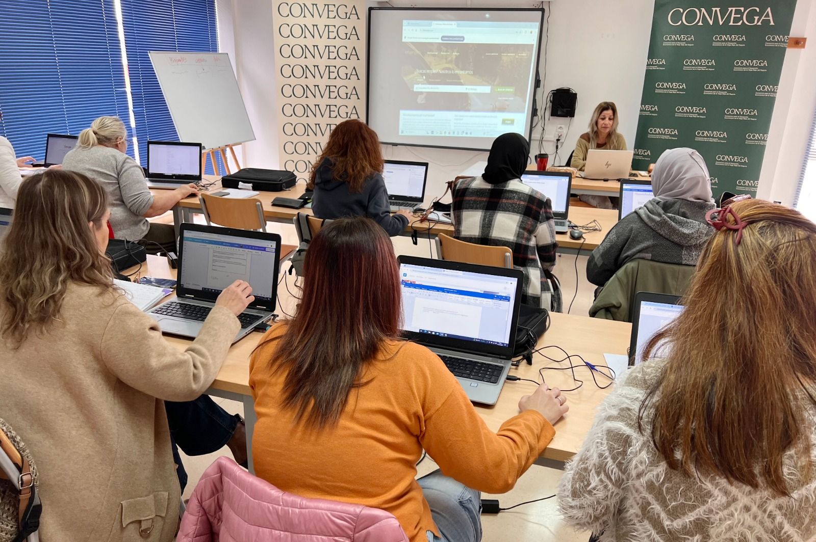 Programa de formación y empleo Orienta Plus de Convega