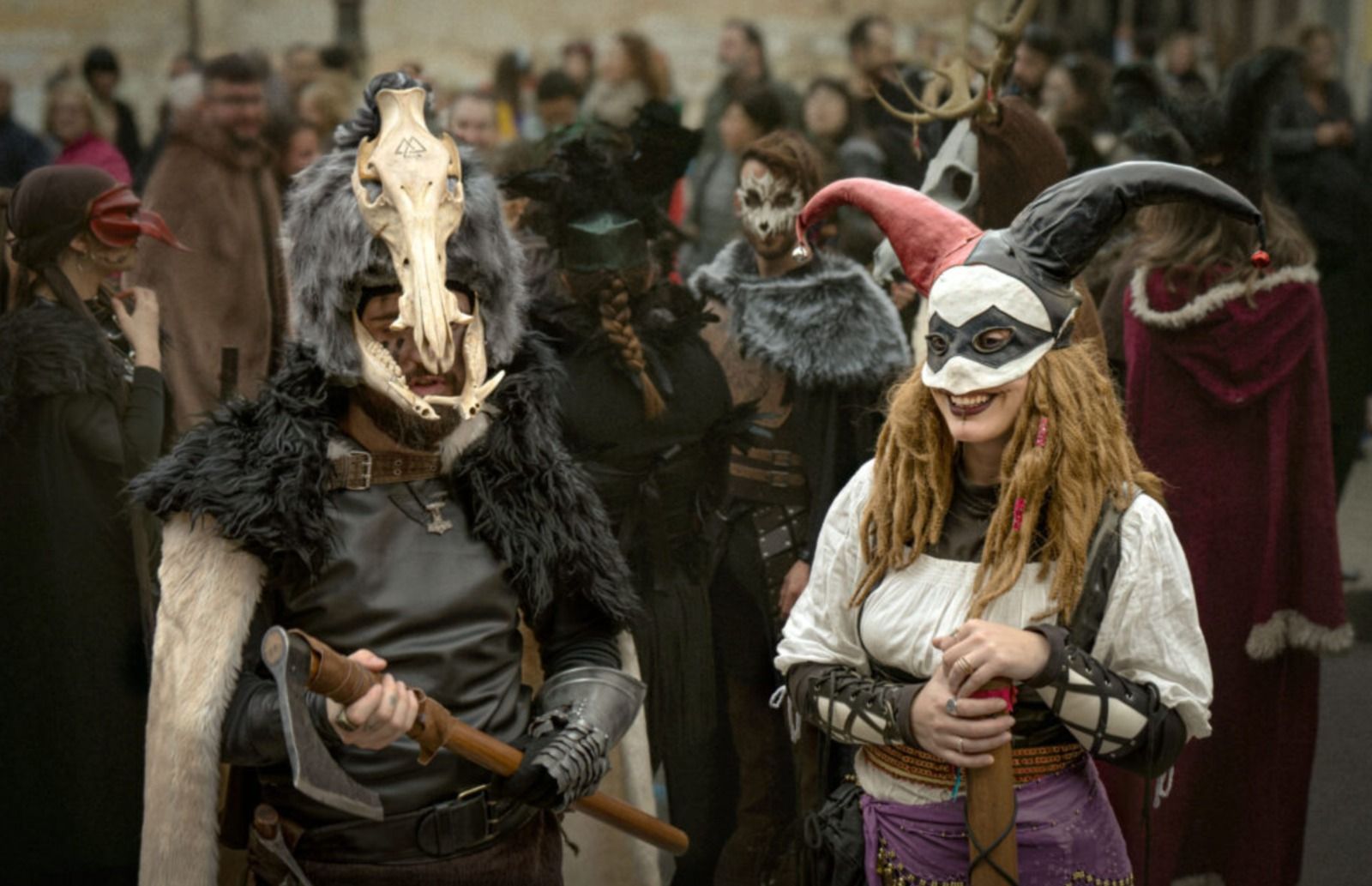 Personatges caracteritzats durant les Festes de l'Edat mitjana de Villena (Foto: Armando Serrano) Personatges caracteritzats durant les Festes de l'Edat mitjana de Villena (Foto: Armando Serrano)