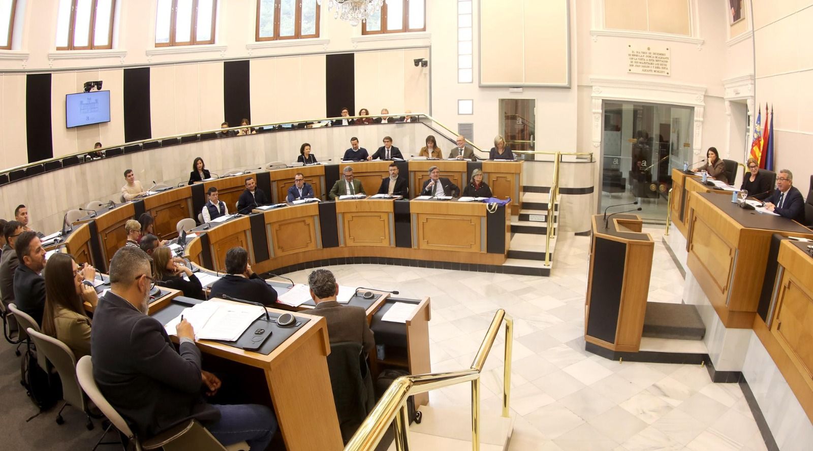 Ple de març de la Diputació d'Alacant