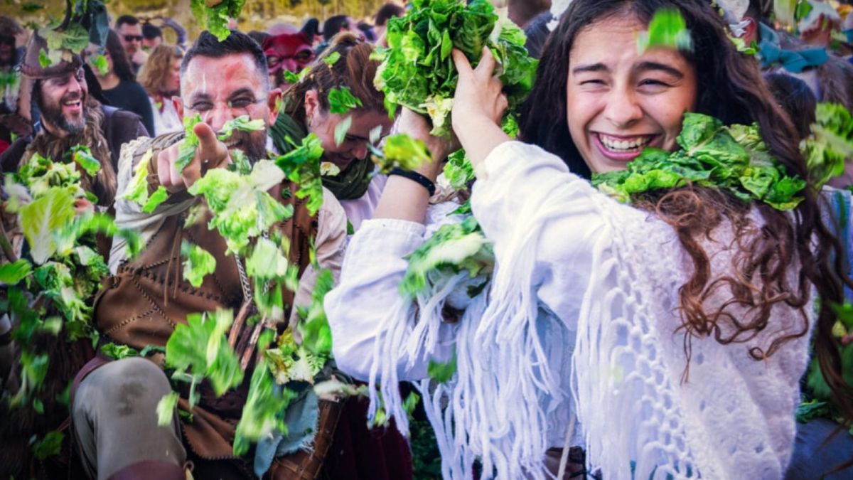 Lanzamiento de lechugas en Villena (Foto: Armando Serrano)