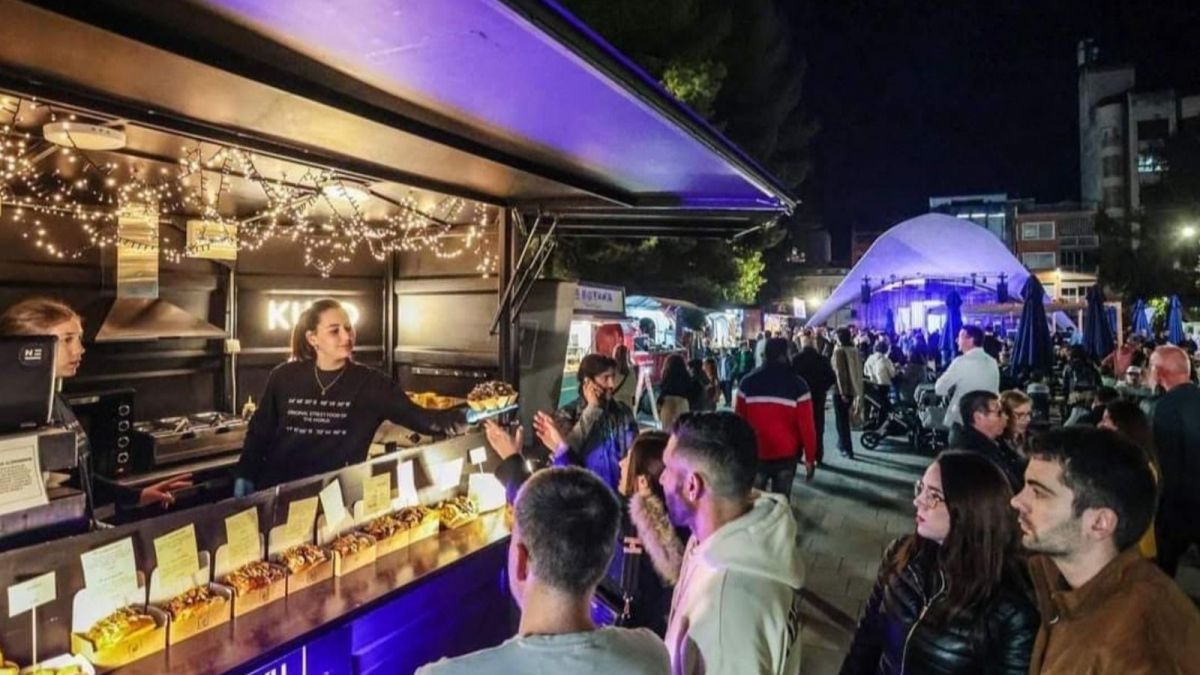 Una food truck en el festival gastronòmic d'Alacant