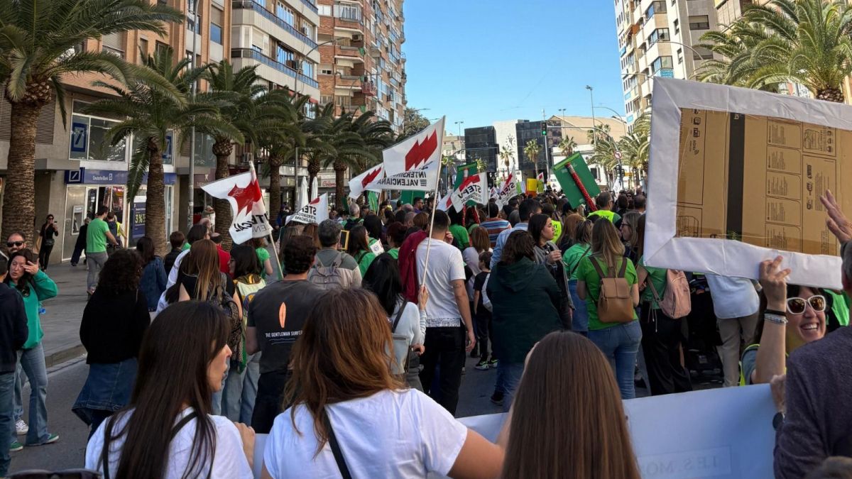 Manifestació de docents en Alacant en la vaga educativa
