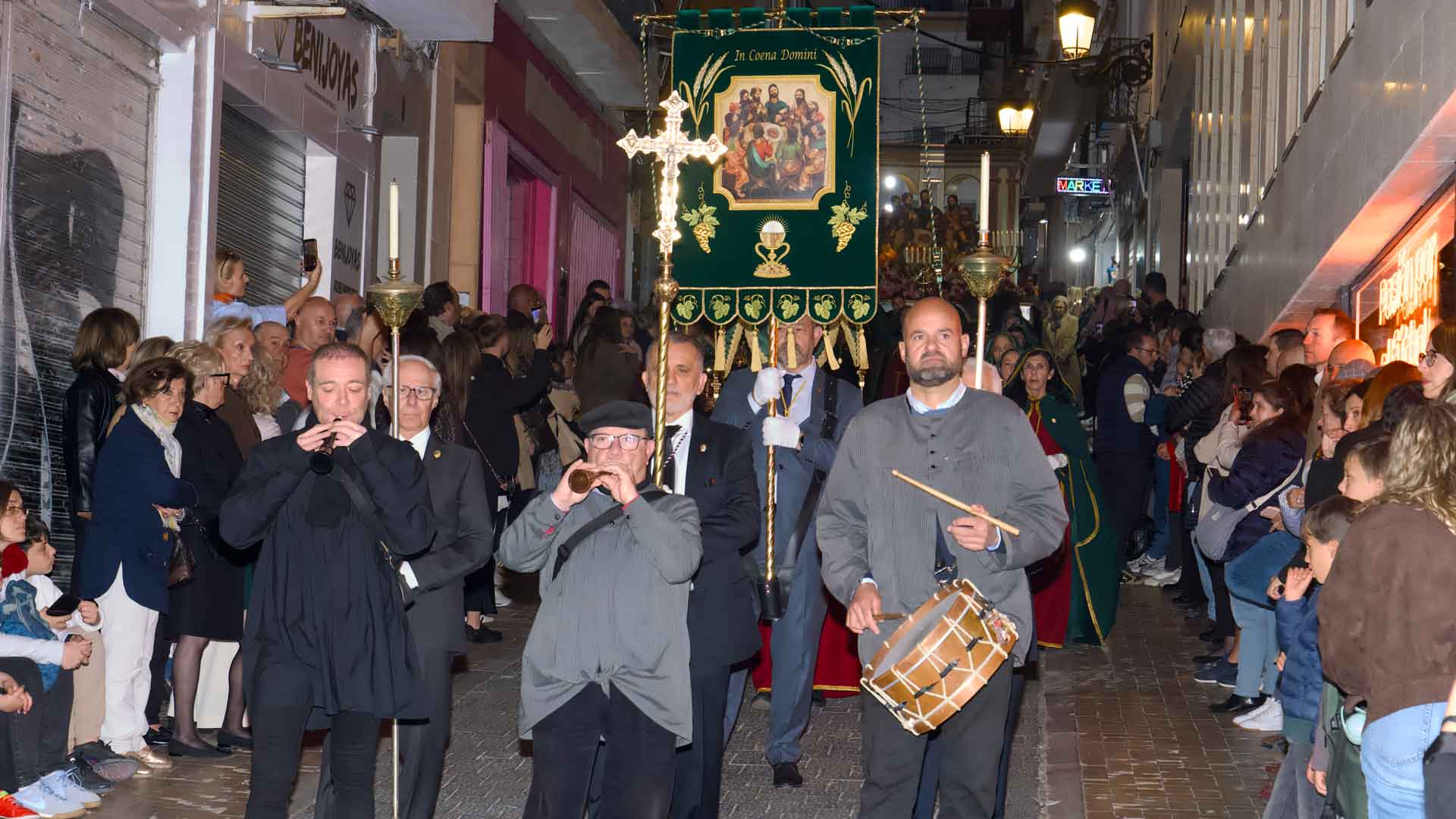 El Sant Enterrament en la nit del Divendres Sant de Benidorm