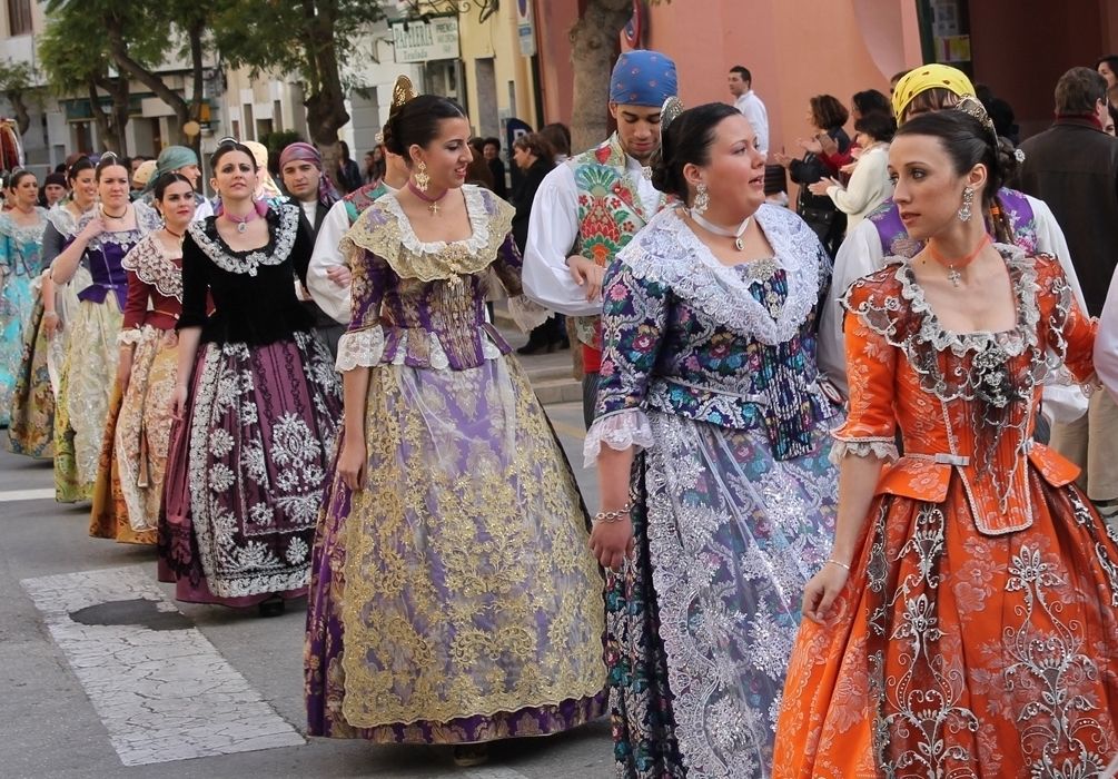 Ofrenda de flores por San Vicente Ferrer