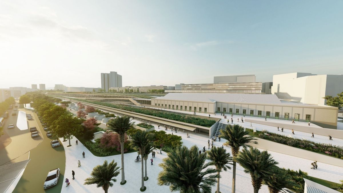 Vista lateral de l'estació en el Parc Central