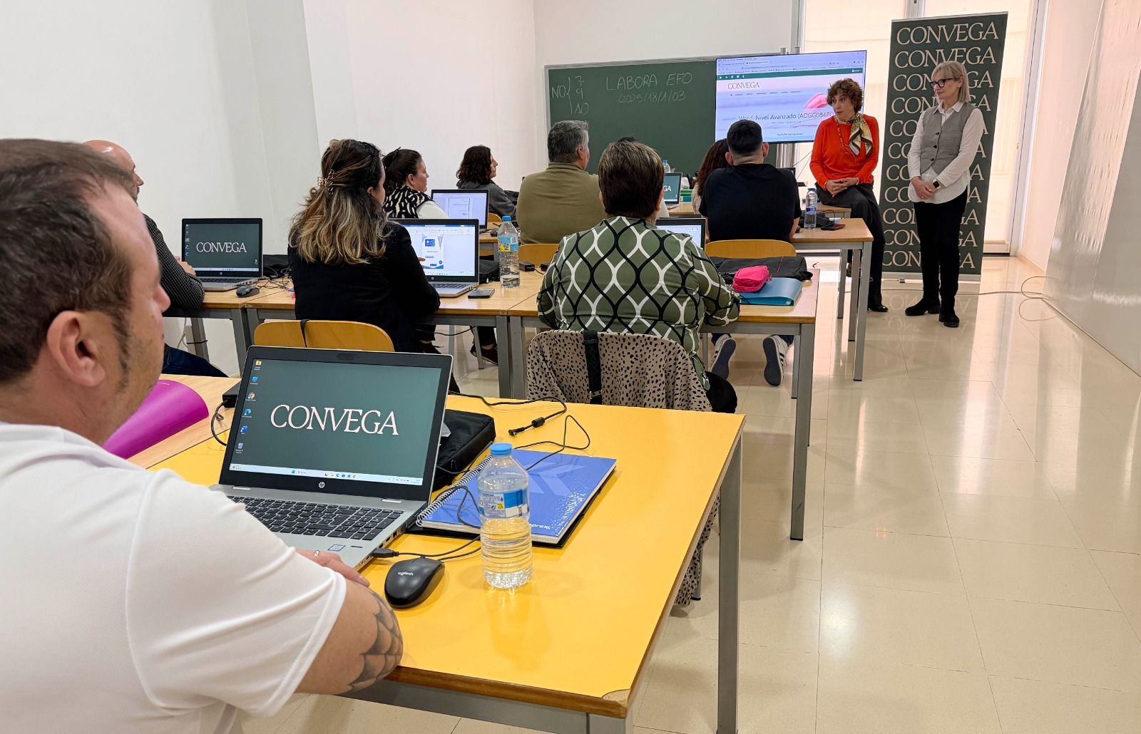 Curs de competències digitals de Convega