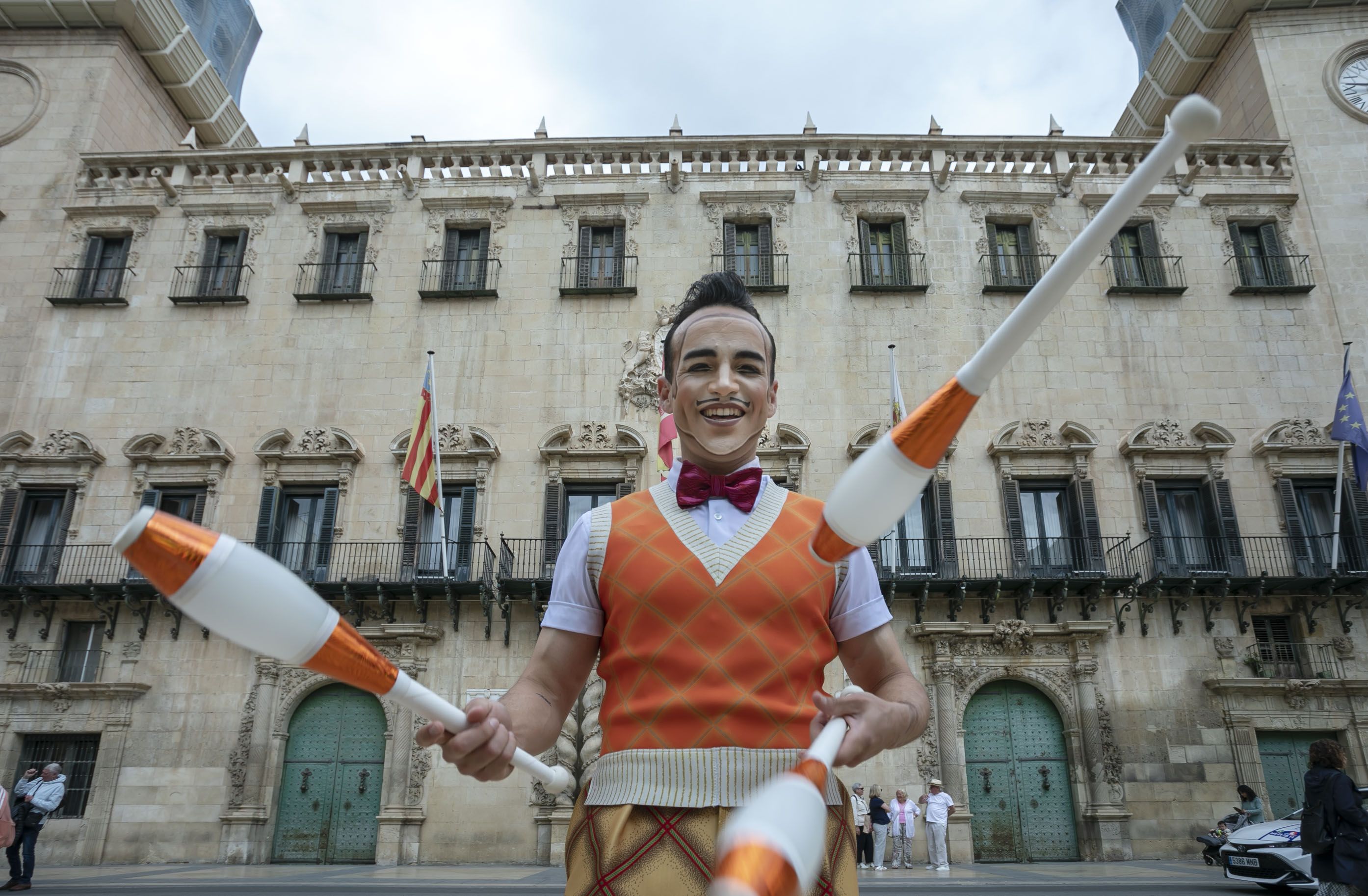 Presentació de l'espectacle KURIOS del Cirque du Soleil a Alacant