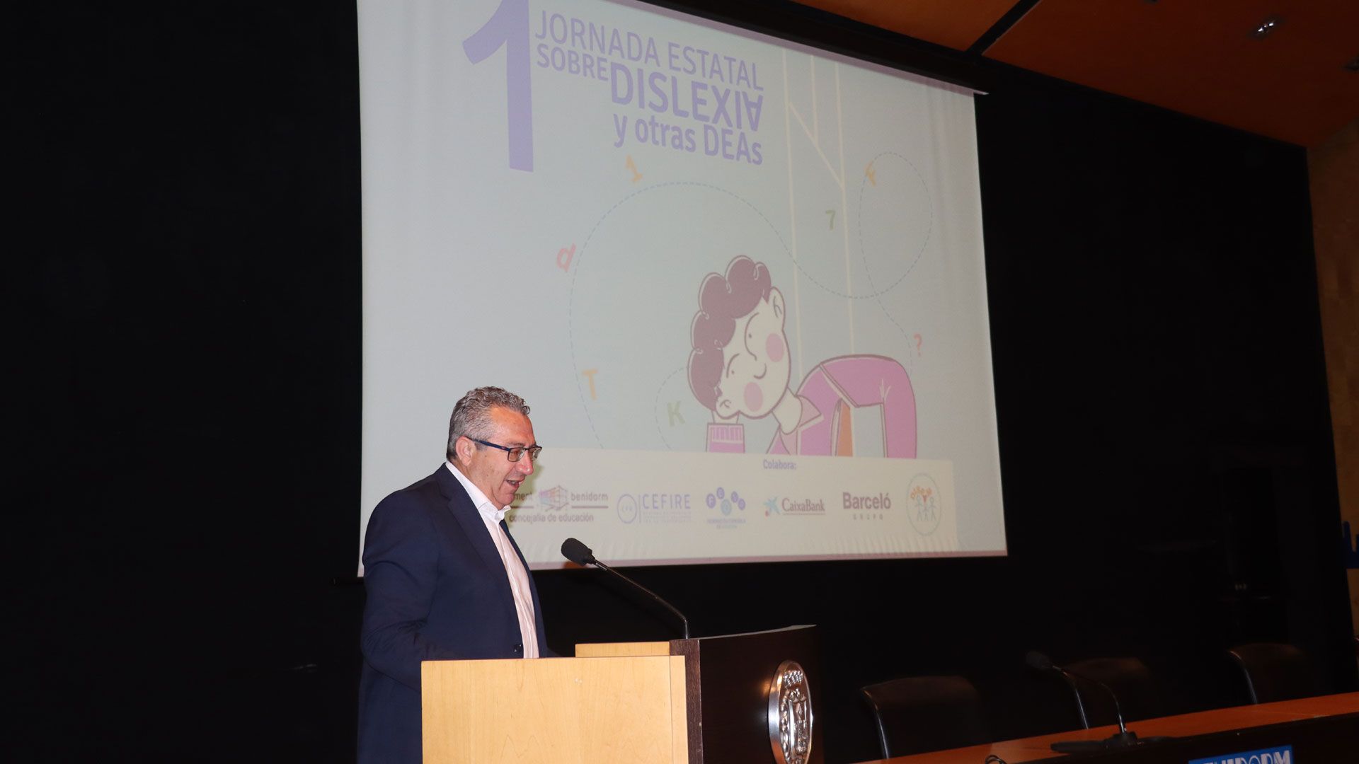 El alcalde de Benidorm, Antonio Pérez, en la I Jornada Estatal de Dislexia