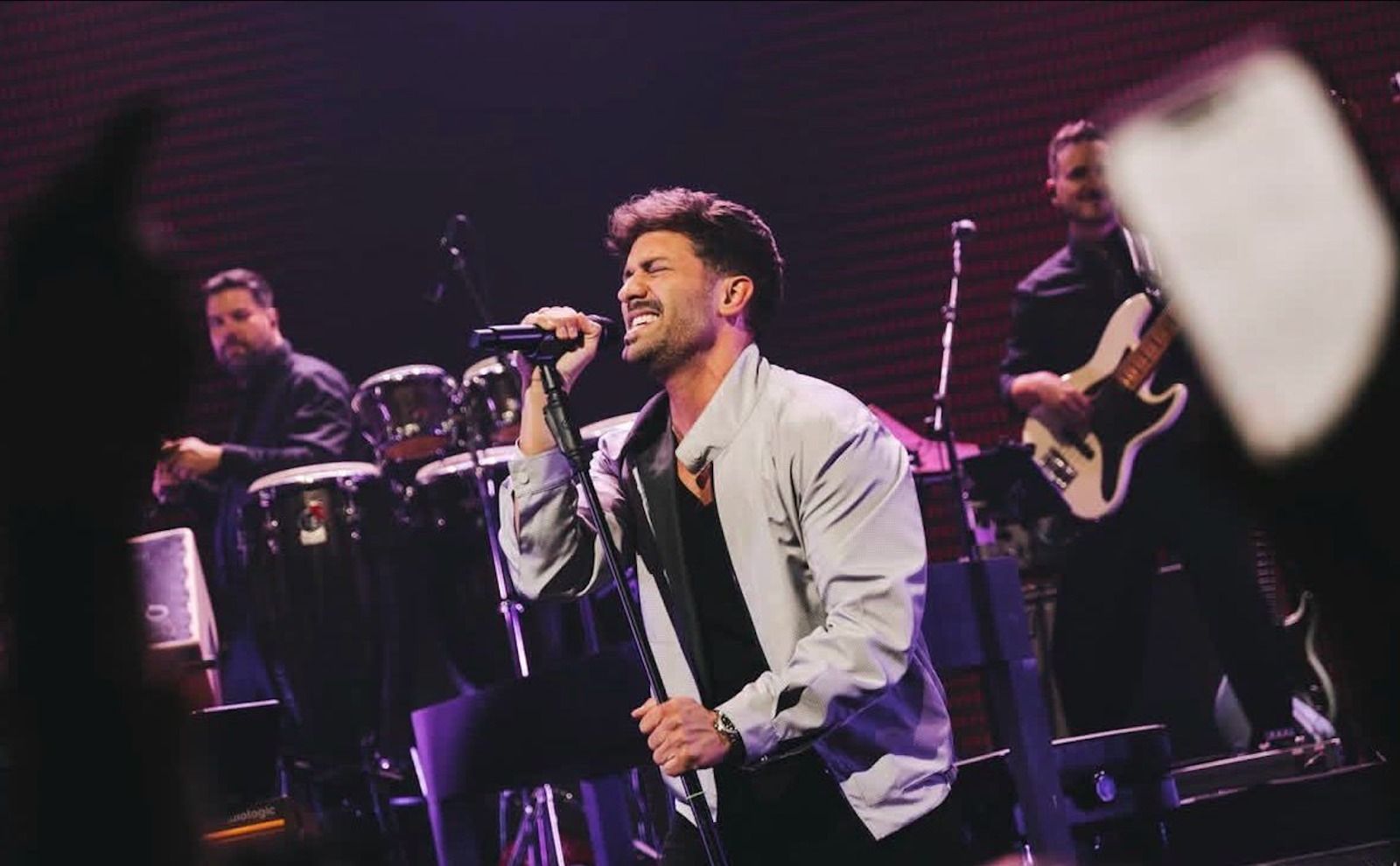Pablo Alborán, en concert, protagonitza el cartell del festival aQuarela a Alacant (Foto: @manupasik)